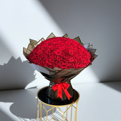 Luxury Red Rose Bouquet with Black Wrap