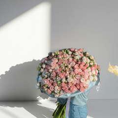 Elegant Pink and White Rose Bouquet
