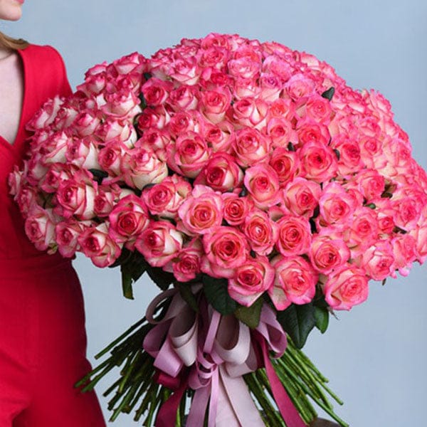 Luxury Pink Rose Bouquet with Ribbon - Rawadat Al Ward