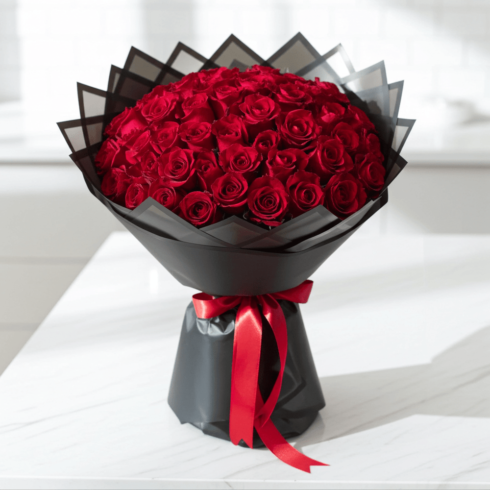 Red Rose Bouquet - Love in Bloom - Rawadat Al Ward