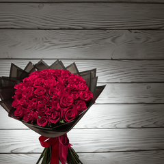 Red Rose Bouquet - Love in Bloom - Rawadat Al Ward