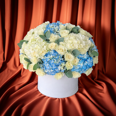 Elegant Blue and White Hydrangea and Rose Arrangement