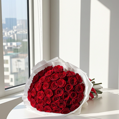Romantic Red Rose Gift Bouquet