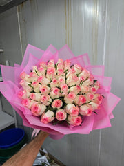 Elegant pink bouquet of 50 stem - Rawadat Alward