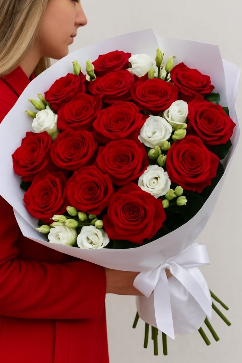Elegant Red Roses & White Lisianthus Bouquet - Rawadat Alward