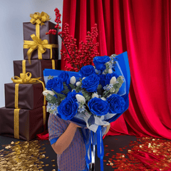 Royal Blue Rose Arrangement - Rawadat Al Ward