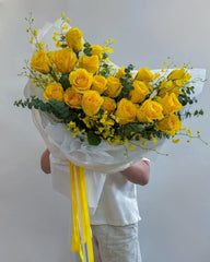 Sunny Yellow Rose Bouquet - Rawadat Alward