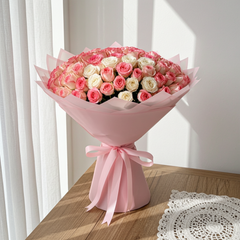 Fresh Floral Bouquet - Pink Jumelia Blossom